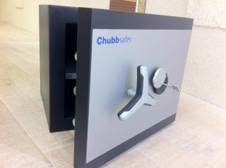COFFRE FORT CHUBB DUOGUARD 40
